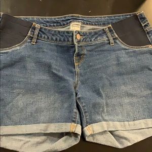 Old Navy Maternity Denim Shorts, Size 12